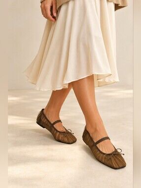 Dolce Vita Brown Pleated Mesh Mary Jane Ballet Flats Size 9 Square Toe Bow